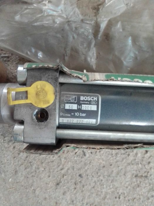 Хидравлични и пневматични цилиндри