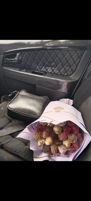 Оклейка дверные карты приора