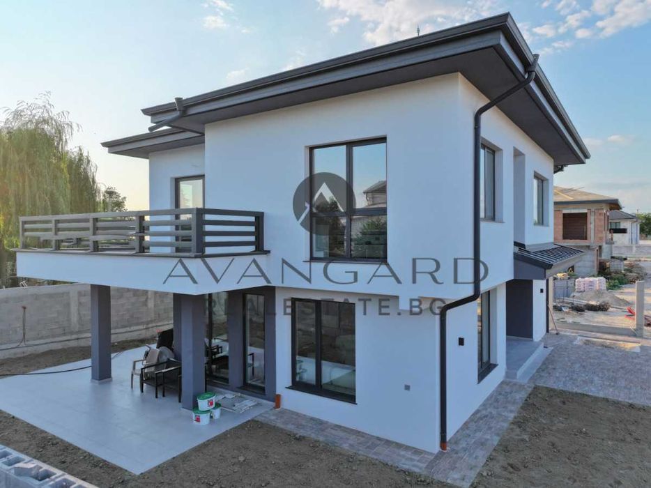 Продава се Къща в с. Радиново, Област Пловдив - 245 кв.м за 1245 €/кв.м - Снимка #3