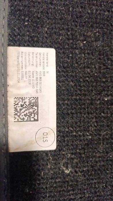 Продаются оригинальные коврики для Audi Q7