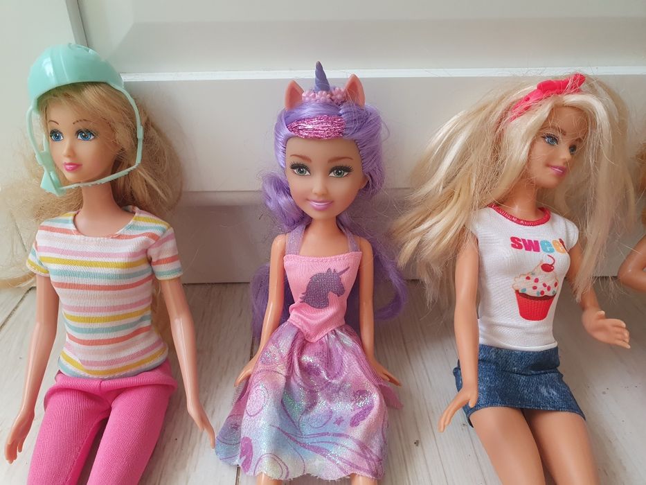 Lot păpuși Barbie