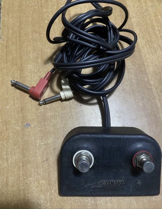 Yamaha G100-212 II amplificator chitara