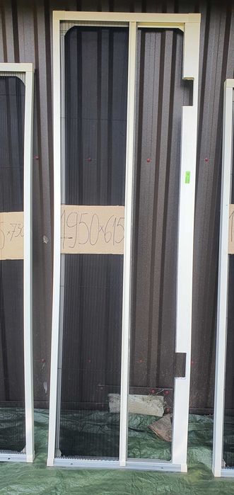 3 cadre cu plasa antiinsecte pentru usa rulota, autorulota,cabana, etc