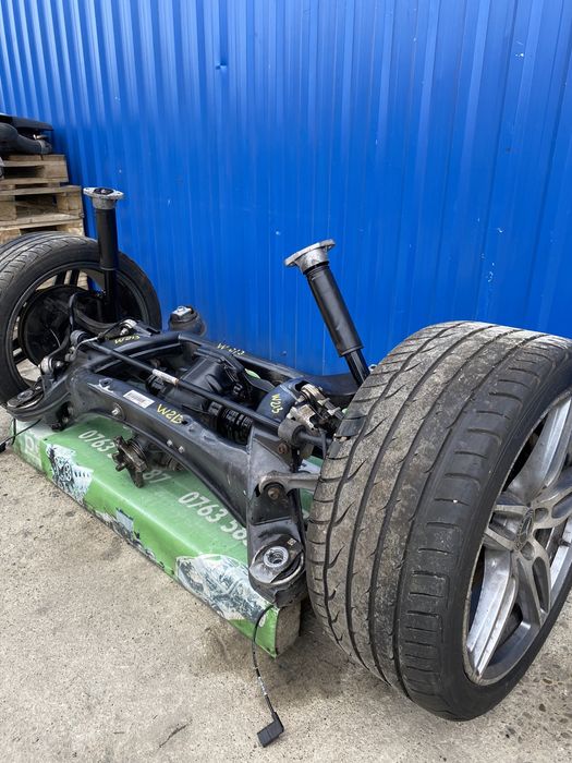 Fuzetă dreapta spate Mercedes E350 W213