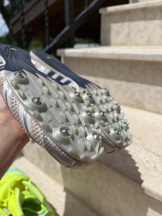 Шпайкове за лека атлетика