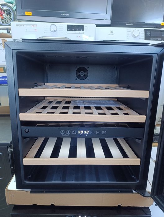 Нова!!  Хладилна витрина FRILEC ,