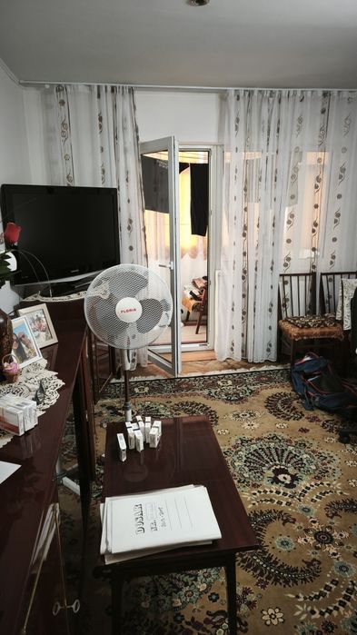 Apartament 4 camere decomandat