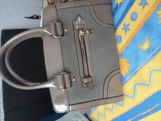 Продавам дамски чанти