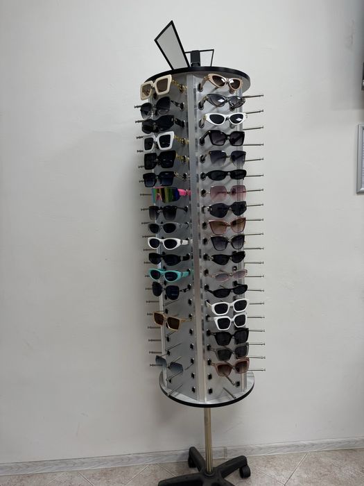 Стойка + слънчеви очила