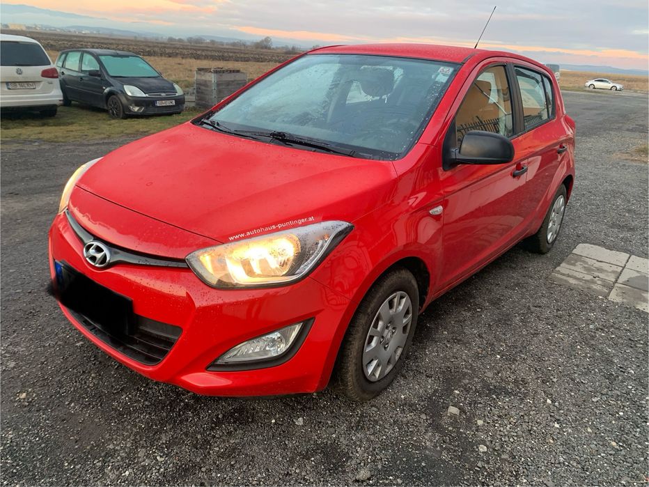 Hyundai i20 benzina an 2012