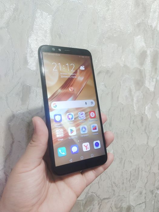 Продам Honor 9 Lite