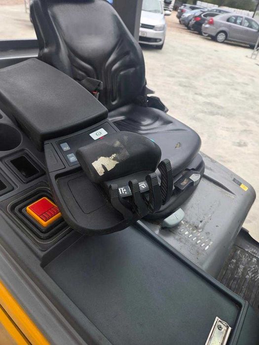 stivuitor jungheinrich efg 320 an 2019 util 2t 4 circuite