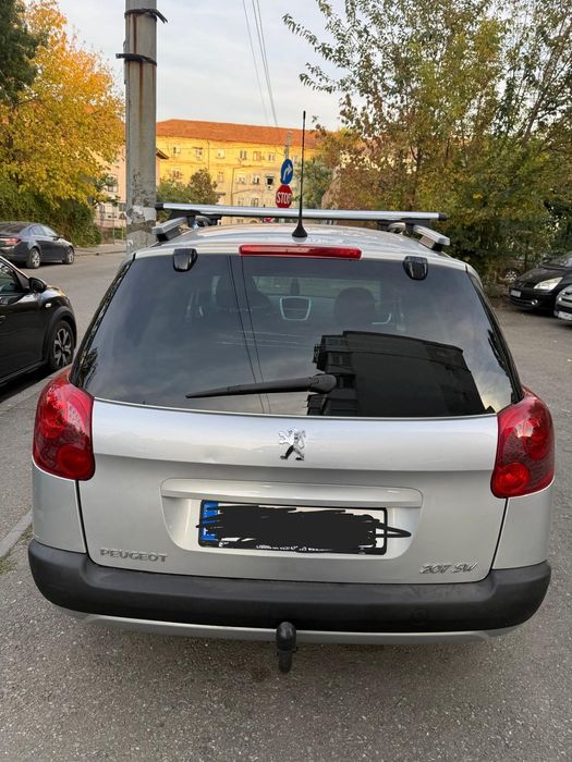 Vând Peugeot 207