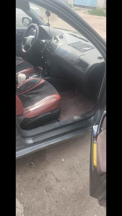 Продам Jetta 2003года