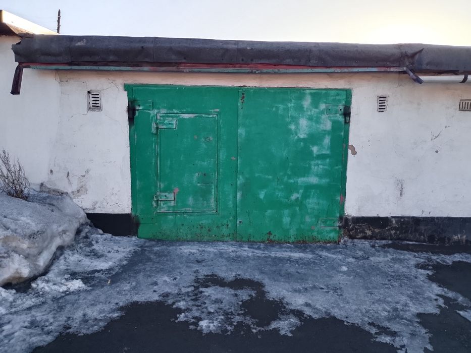 Гараж за 17 школой