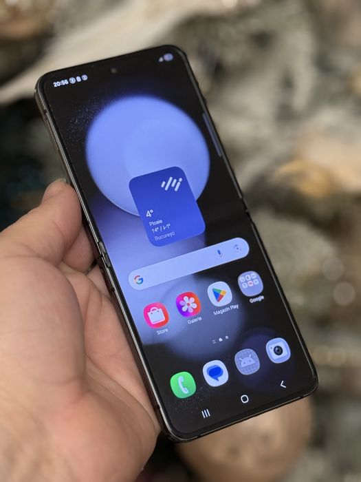 Samaung Galaxy flip 5 512gb