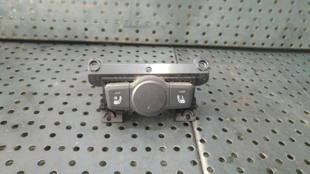 Set butoane incalzire scaune chevrolet captiva c100 c140