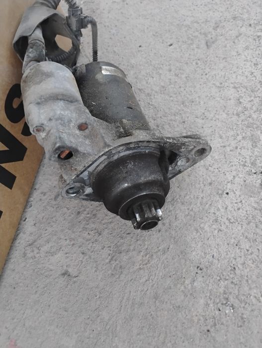 Части за vw touran 2.0 fsi