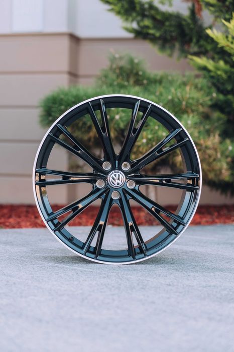 Jante Roti Volkswagen R17 5x112 Passat Golf Tiguan Touran EOS Scirocco Phaeton Jetta Caddy T-Roc Aliaj Nou