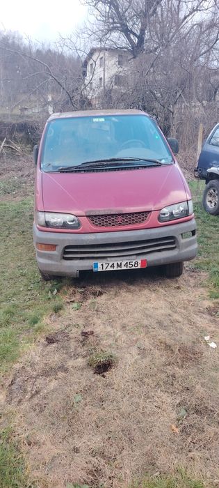 Продавам Мицубиши Л400 4×4 на Части