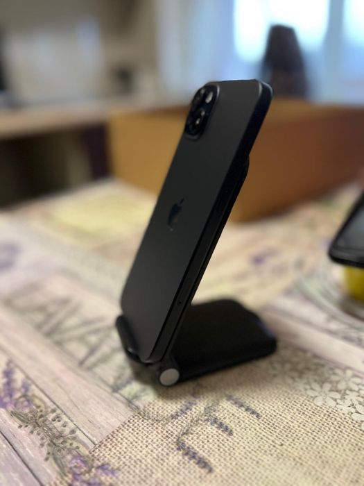 iPhone 15  Plus Negru Ideal pentru  Piese Recarosare