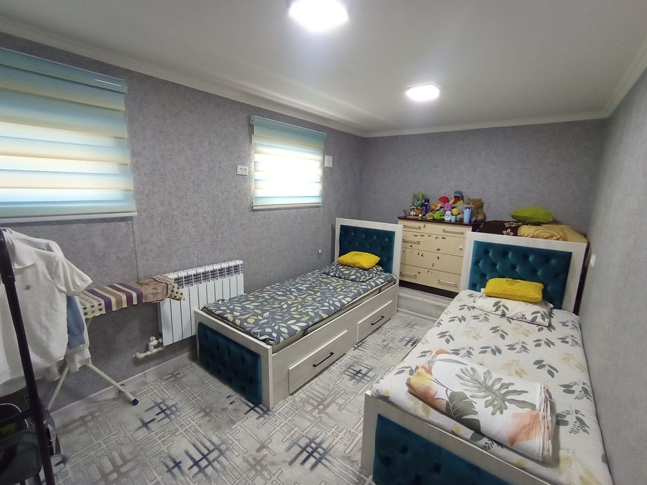 Янги кирпичный дом, дуплекс 1-этаж А.Жомий