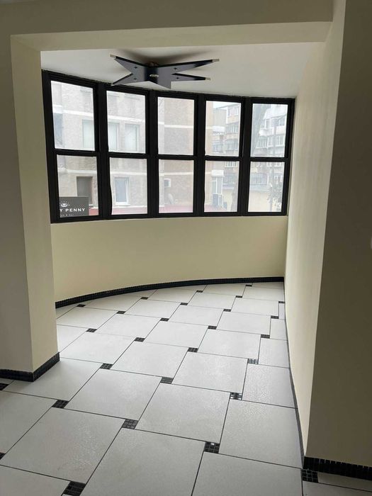 Продава се Многостаен апартамент в Варна, Спортна зала - 136 кв.м за 2280 €/кв.м - Снимка #1