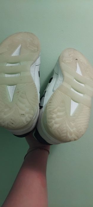 Adidasi Adidas marimea 44