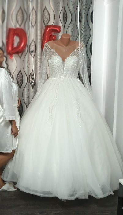 De vanzare rochie de mireasă
