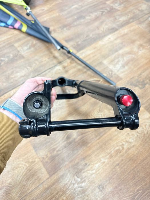 Furcă FOX 34 FLOAT Performance Grip 29", 140 mm