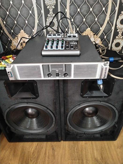 Vând sau schimb boxe cu amplificator și mixer bluetooth