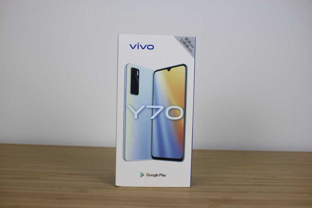 VIVO Y70 128GB 8GB 4G display 6.44 inch, Camera 48MP, Albastru, Negru Sigilat Nou