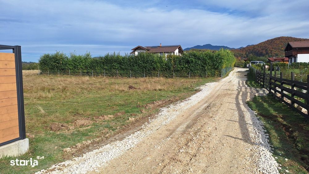 Teren 1000mp cu PUZ in Rasnov, Glajerie