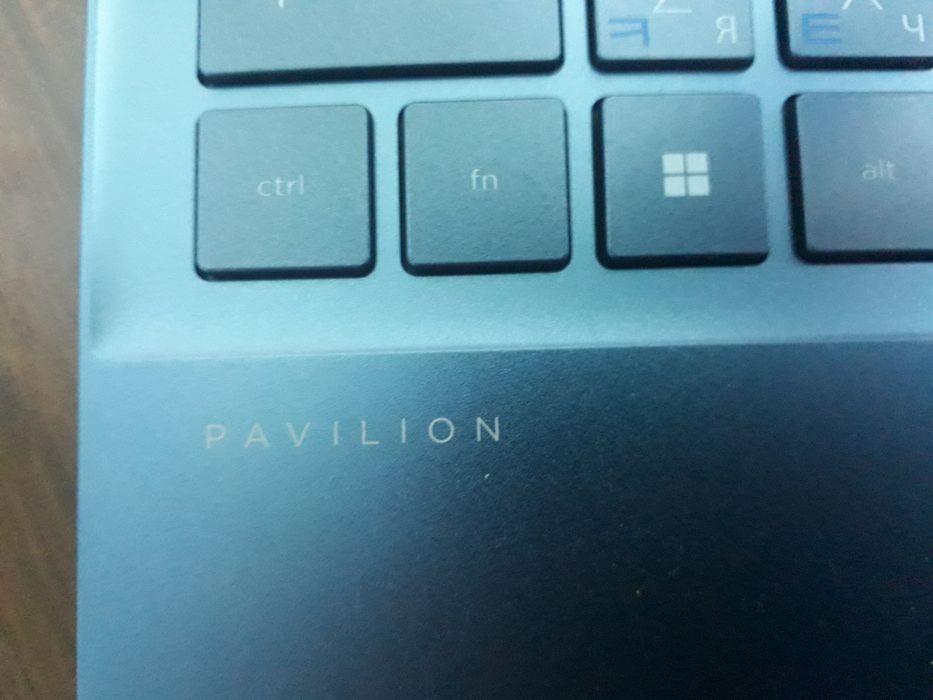 Sotiladi: HP Pavilion Laptop 15-eh1009ur