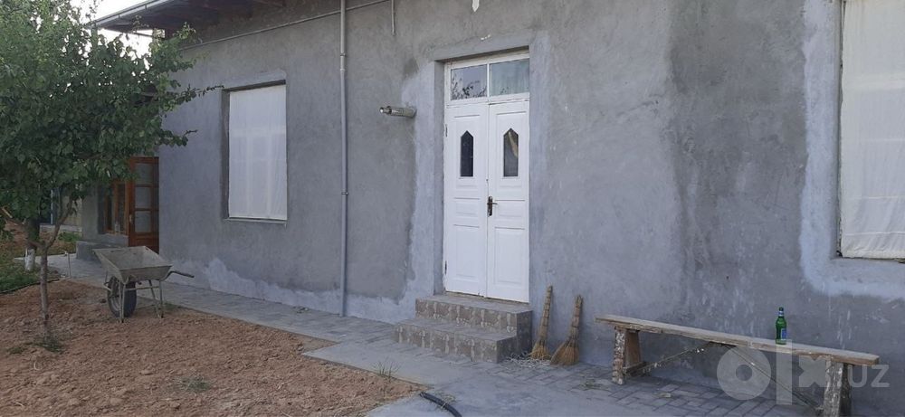 2 honali hovli ijaraga beriladi.