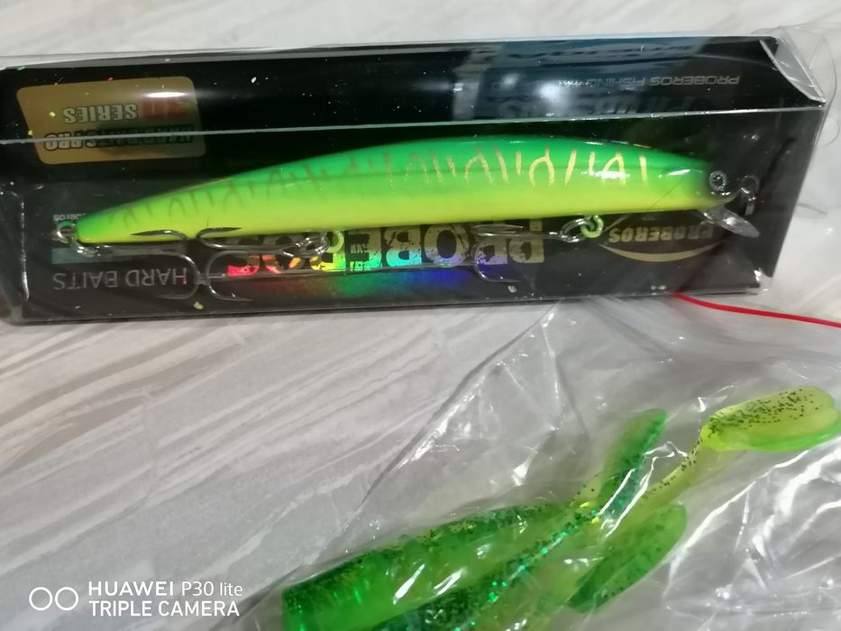 Vând trusa cu jiguri