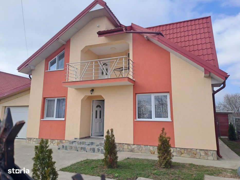 Casa 4 camere sat Voinesti Iasi pret 130 000 euro