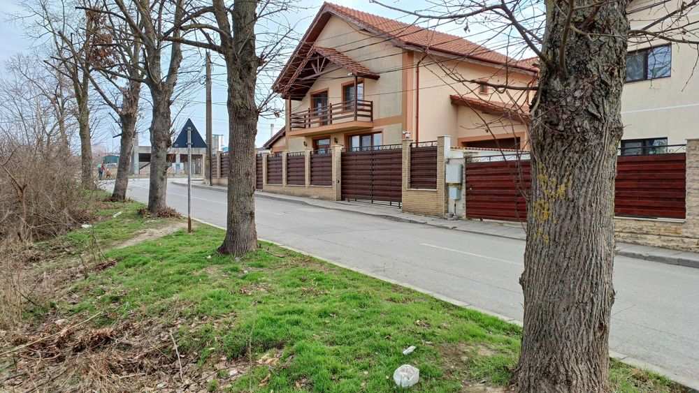 Teren intravilan - str. Livezilor, 9 Mai