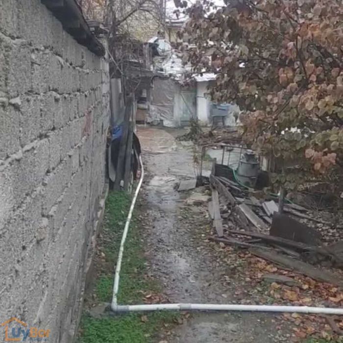 Продается участок почти в центре