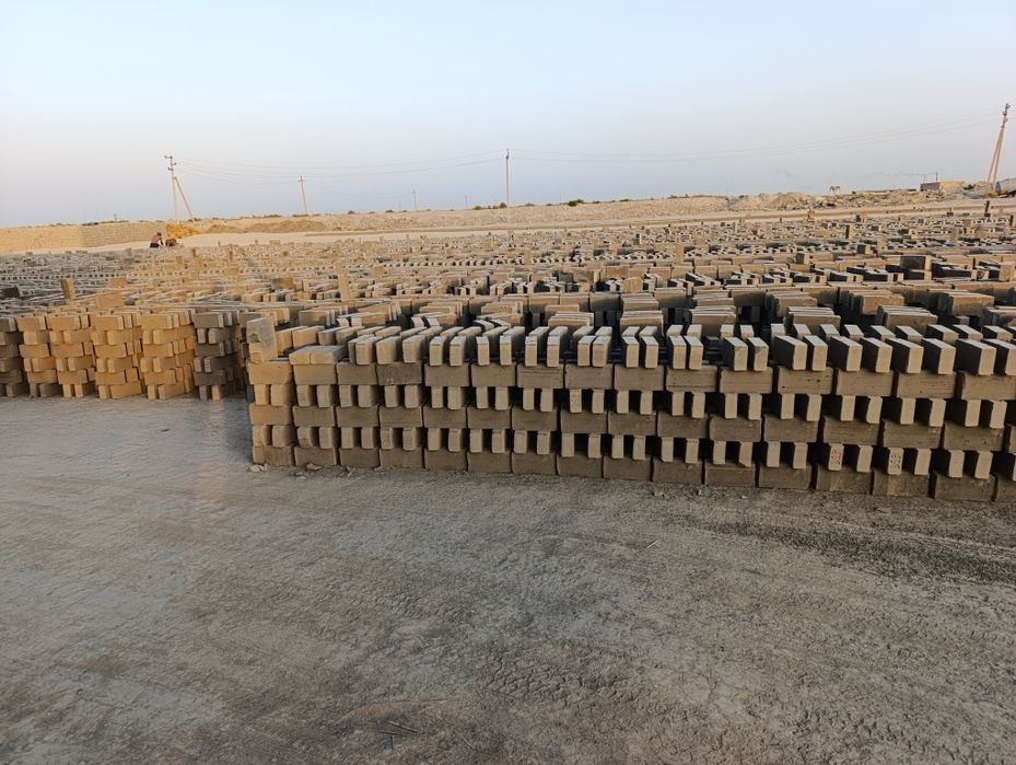 Кирпич сотилади хитой резка сертификат мавжуд НДС  тупрок Ширин. .рррр