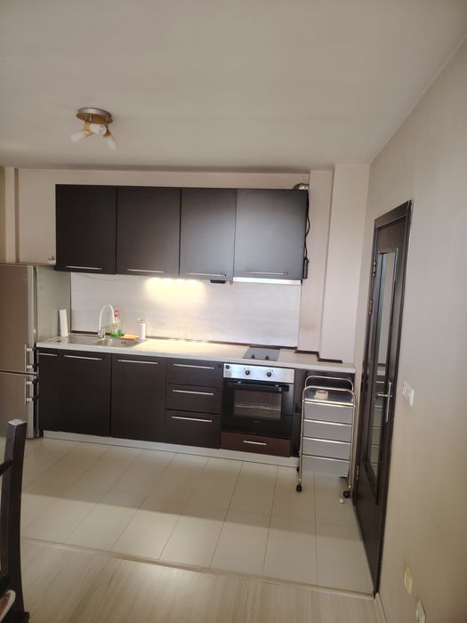 Наем 2ст.Стадион Спартак+гараж 750лв.