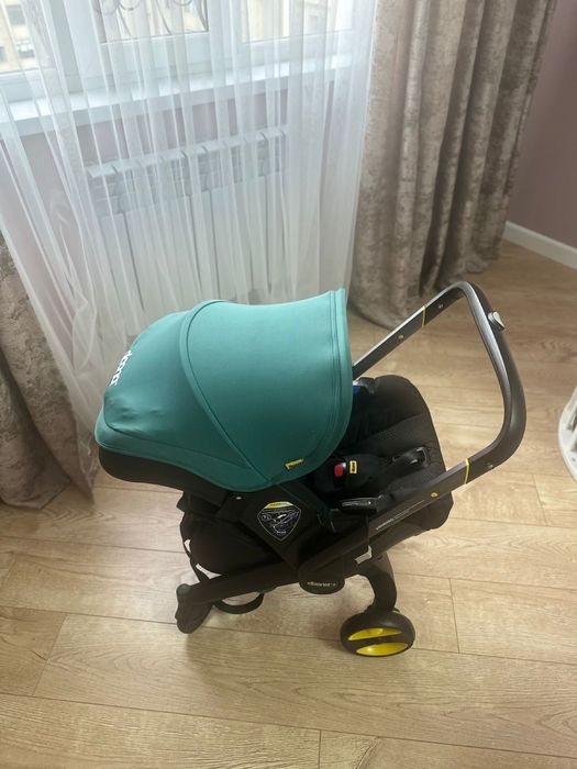 Коляска Doona