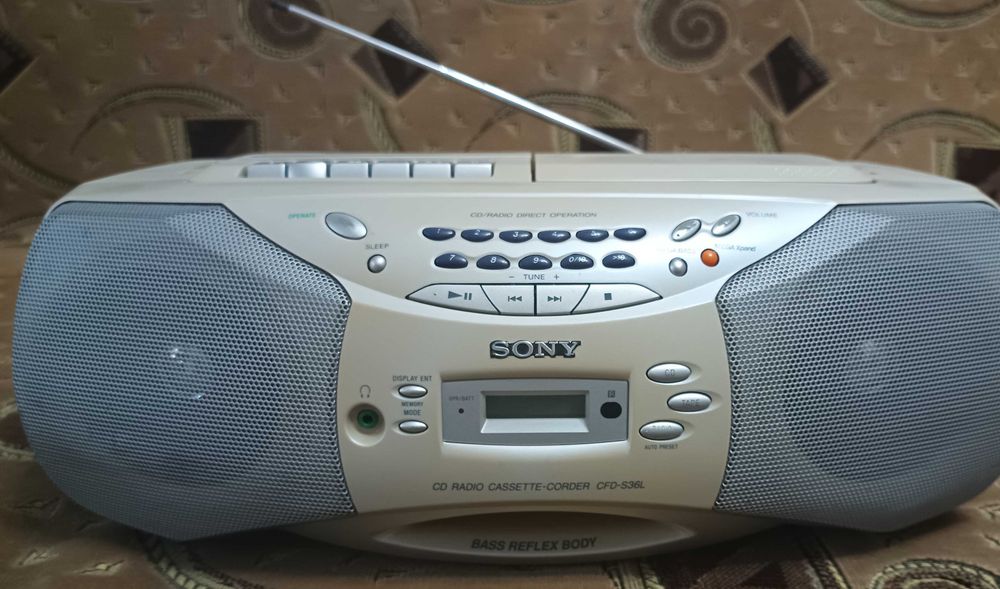 Sony CFD - S 36 L