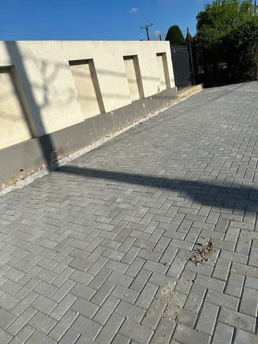 Montaj pavele și borduri