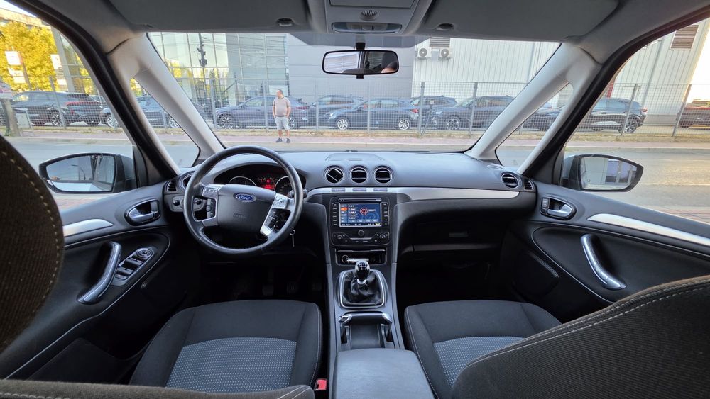 Ford Galaxy 2014