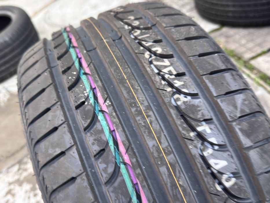 235/40/ZR18 Nexen 1бр лятна нова