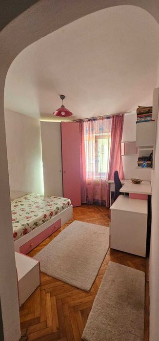 Apartament cu 4 camere
