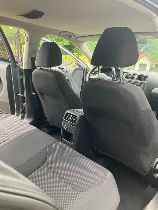 Volkswagen Jetta 2011
