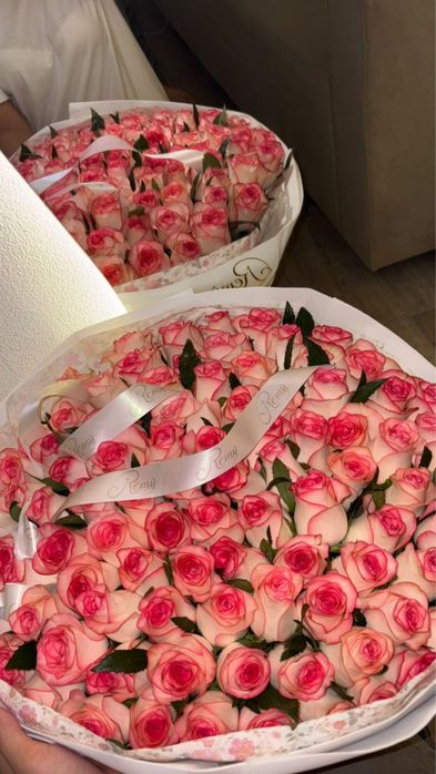 Цветы 101 роза розывый