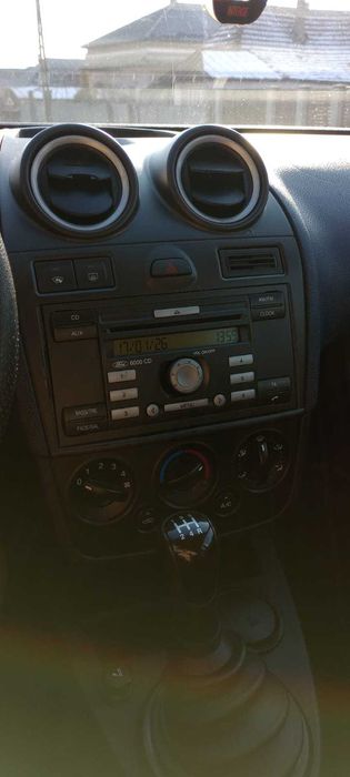 Ford fiesta 2007 1.4 benzina